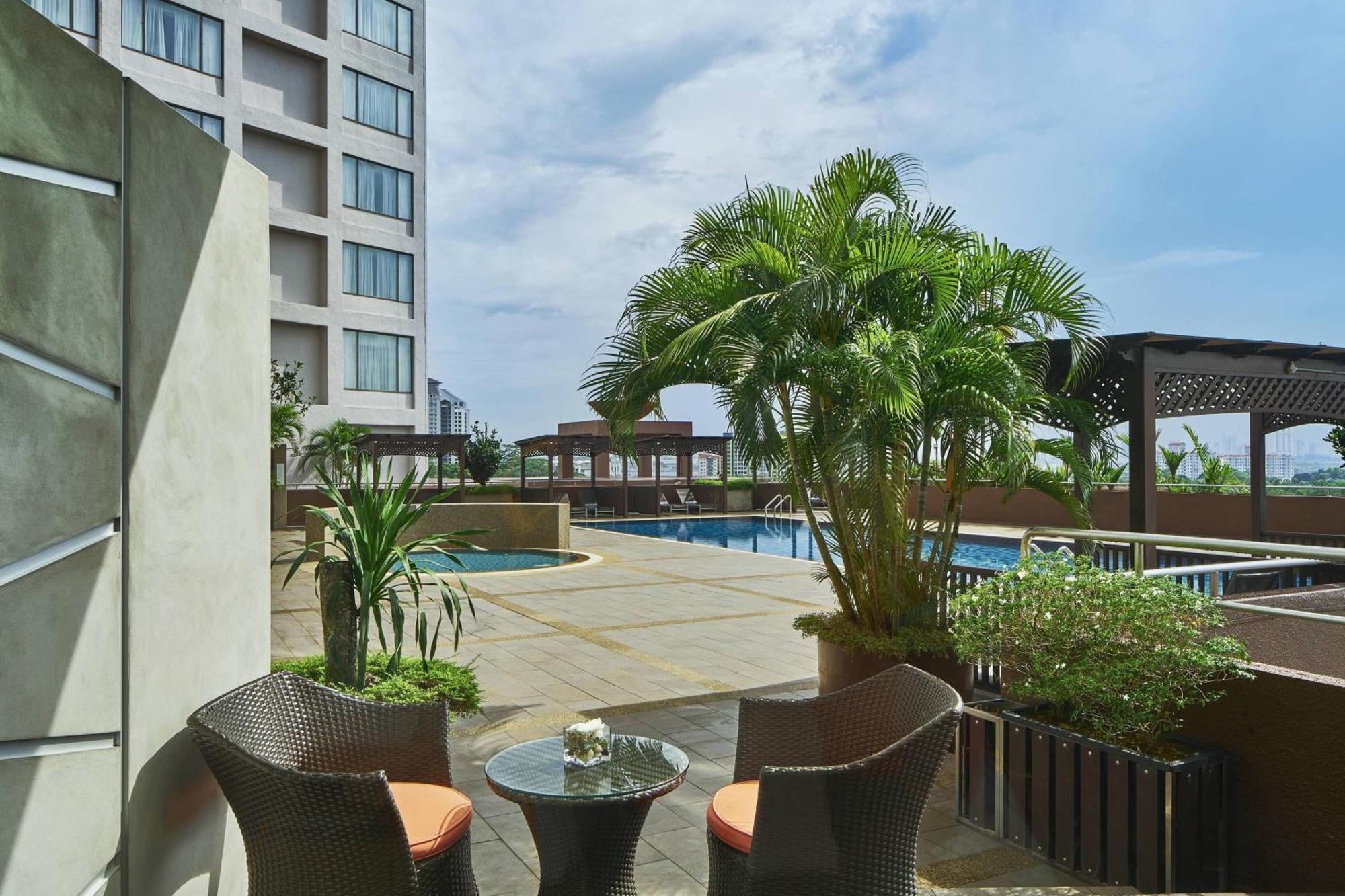 Renaissance 5* Johor Bahru